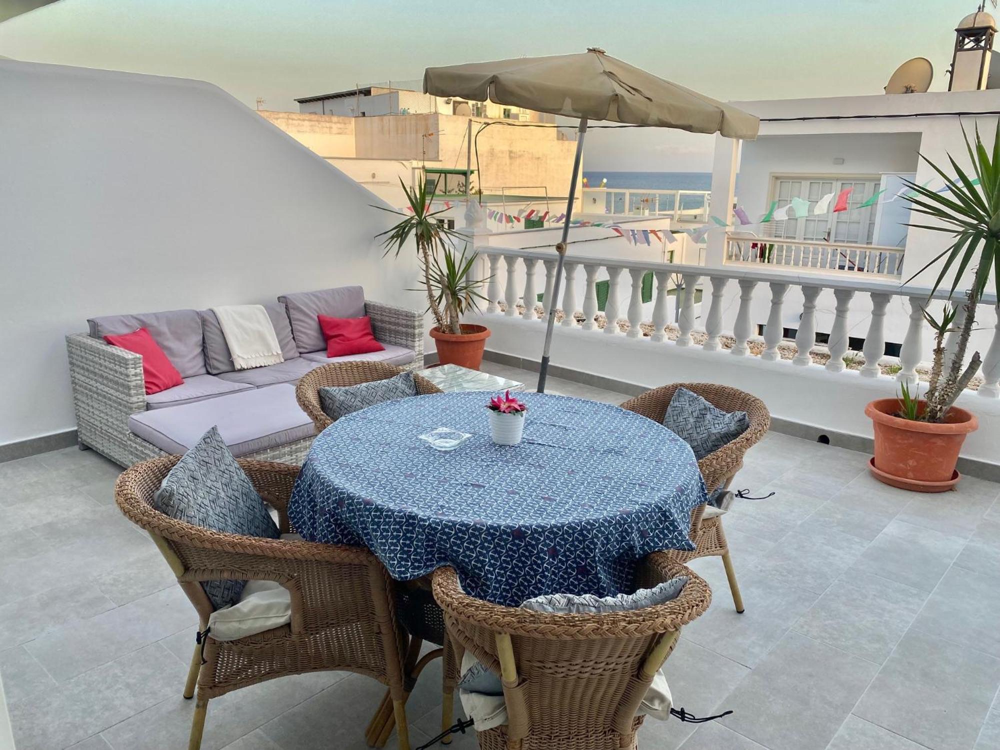 Apartamentos Los Dragos 卡门港 外观 照片