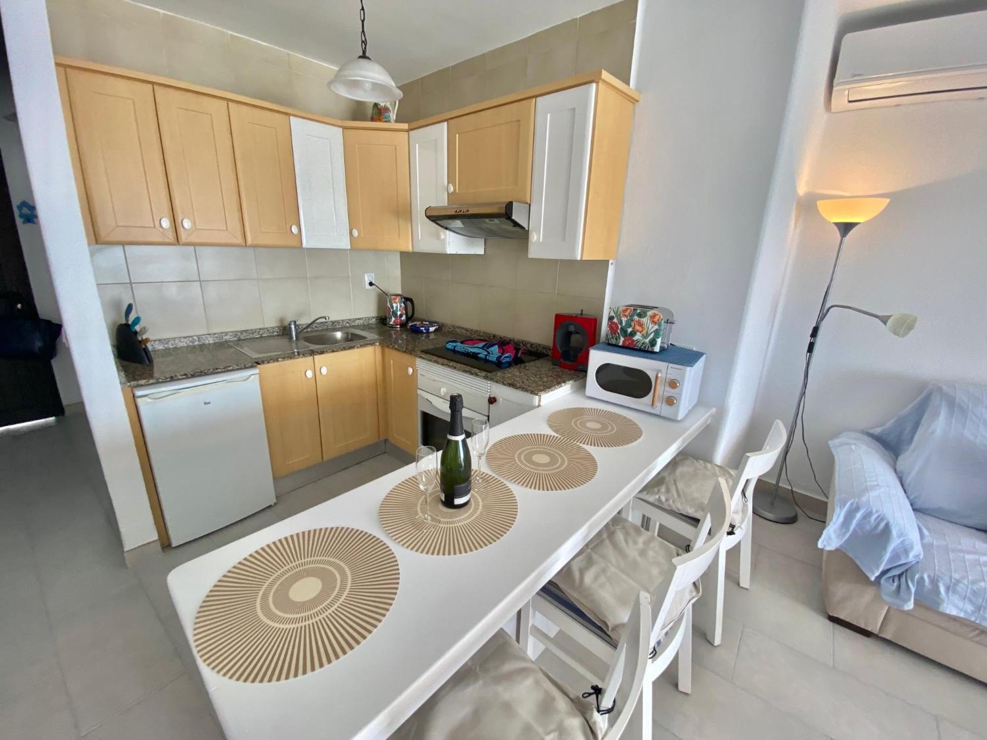 Apartamentos Los Dragos 卡门港 外观 照片